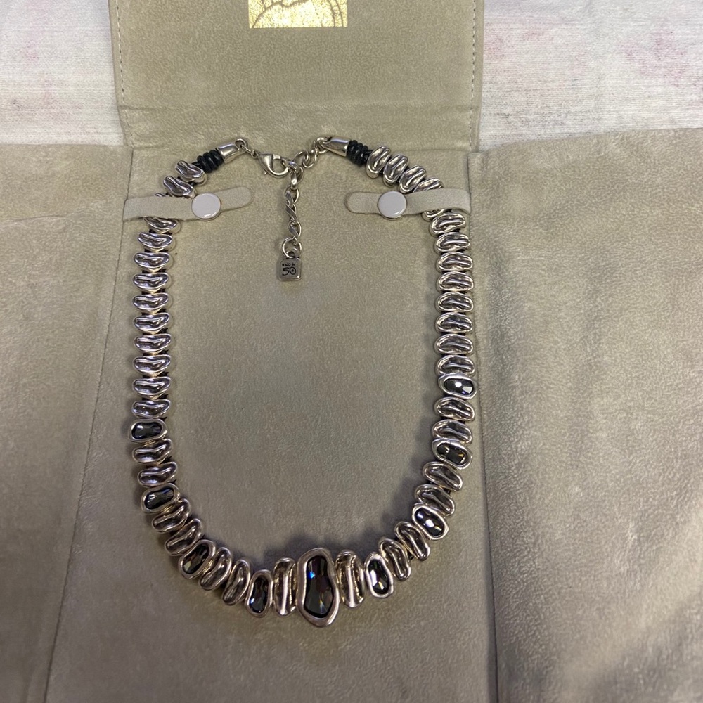 UNO DE FIFTY NEW NECKLACE